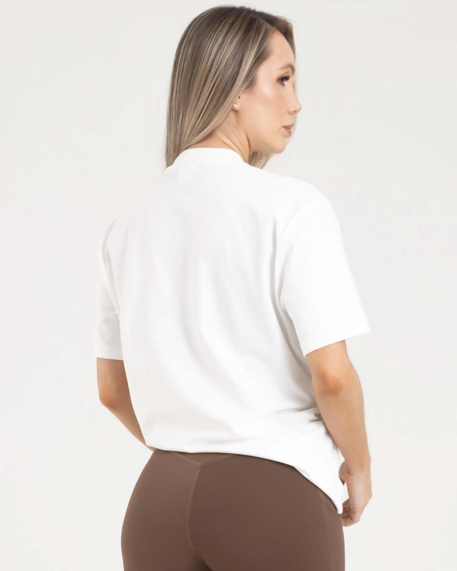 Camiseta manga corta holgada marfil icon girl fiber