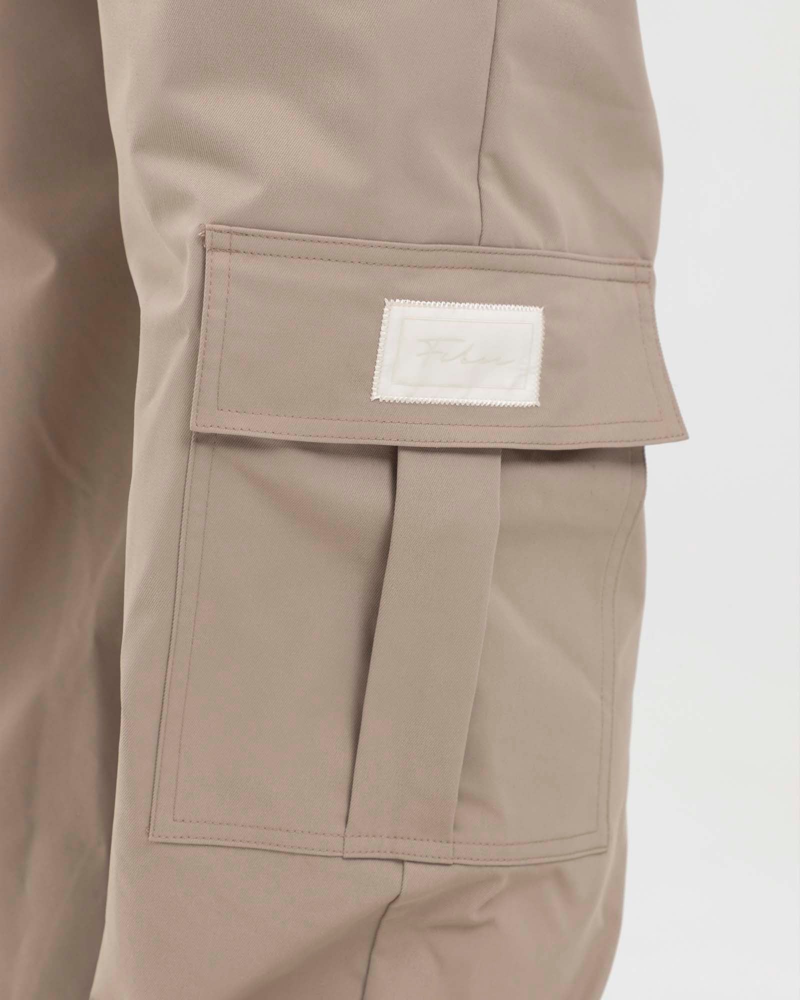 Pantalón cargo loose beige core passion FIBER