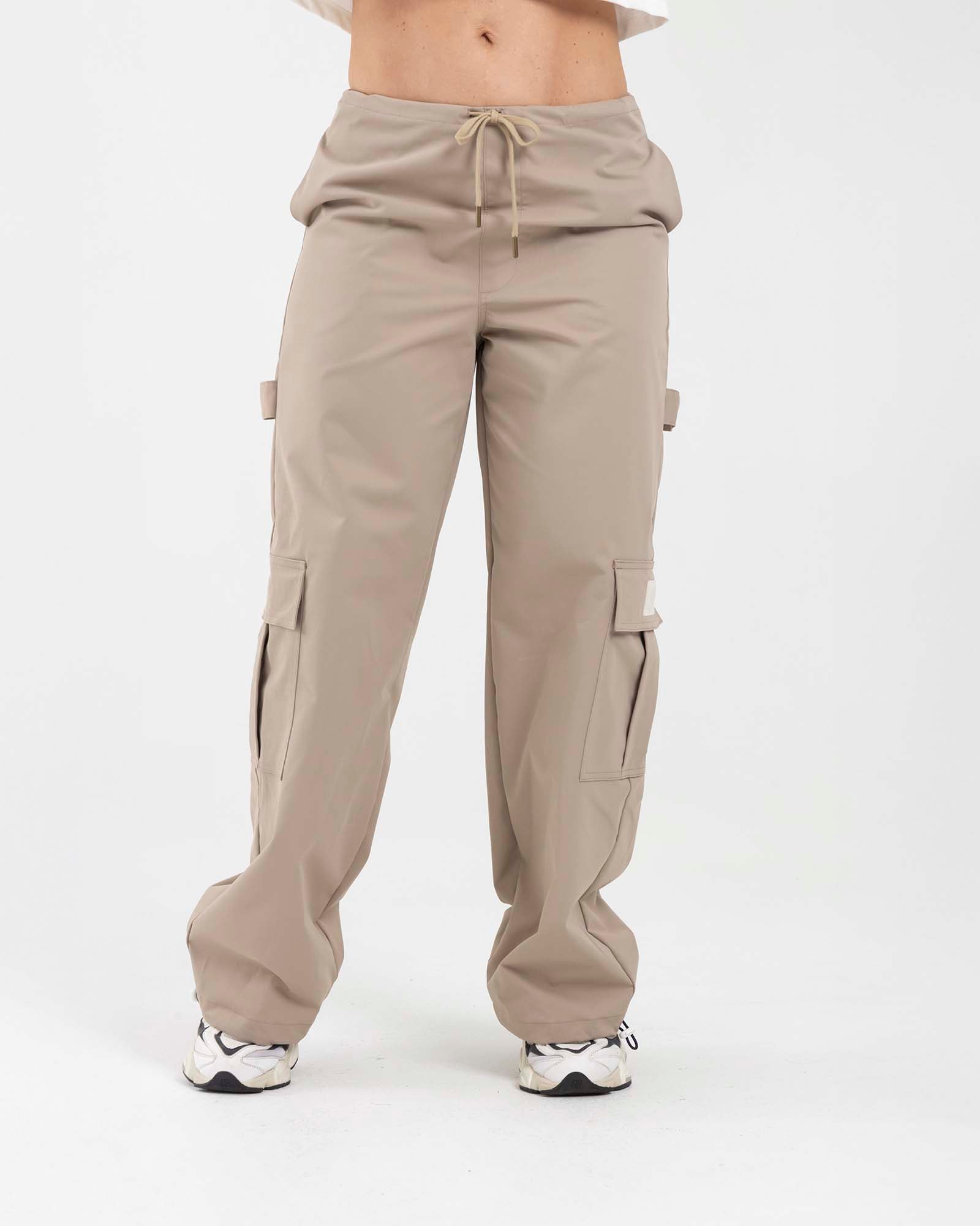 Pantalón cargo loose beige core passion FIBER