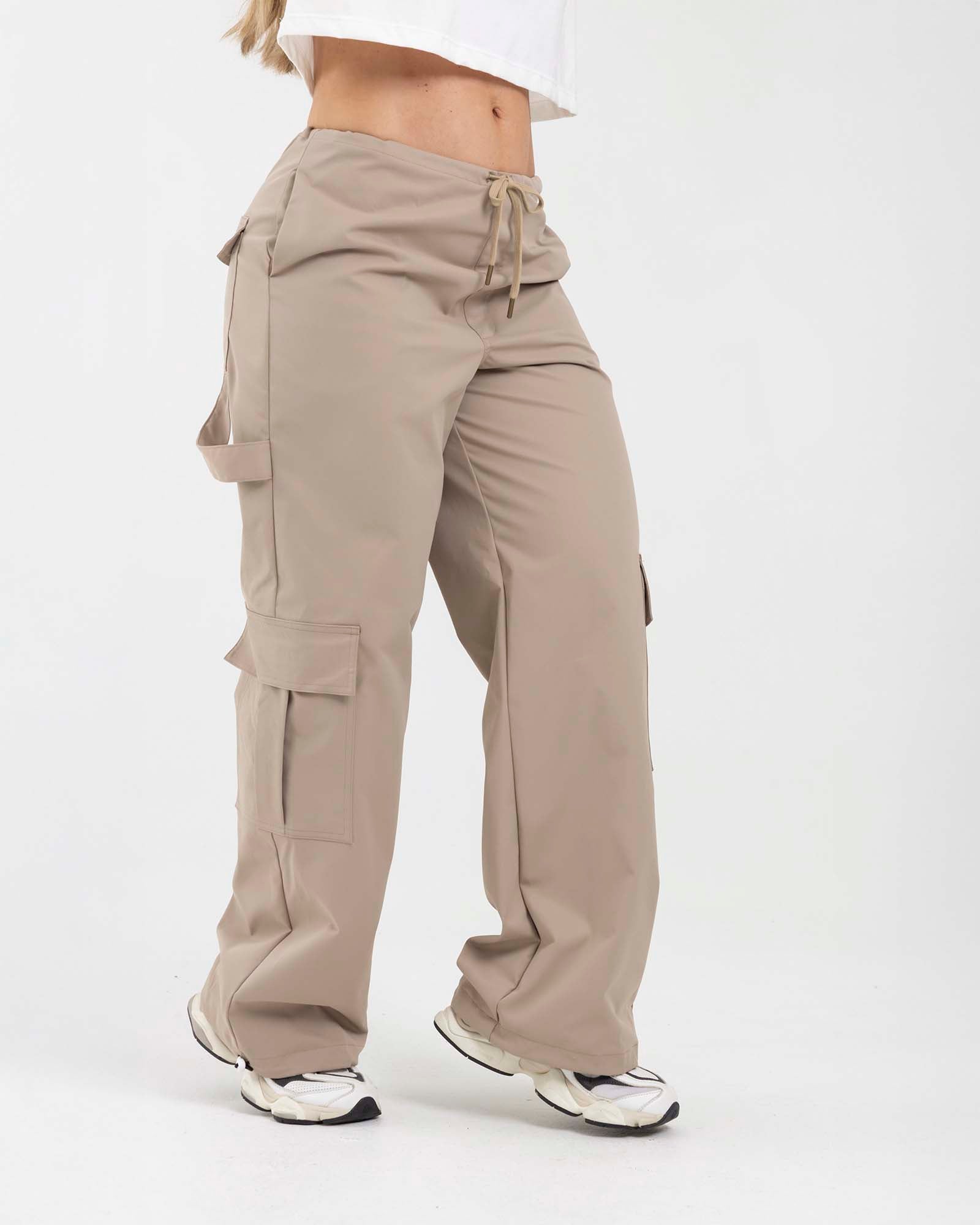 Pantalón cargo loose beige core passion FIBER