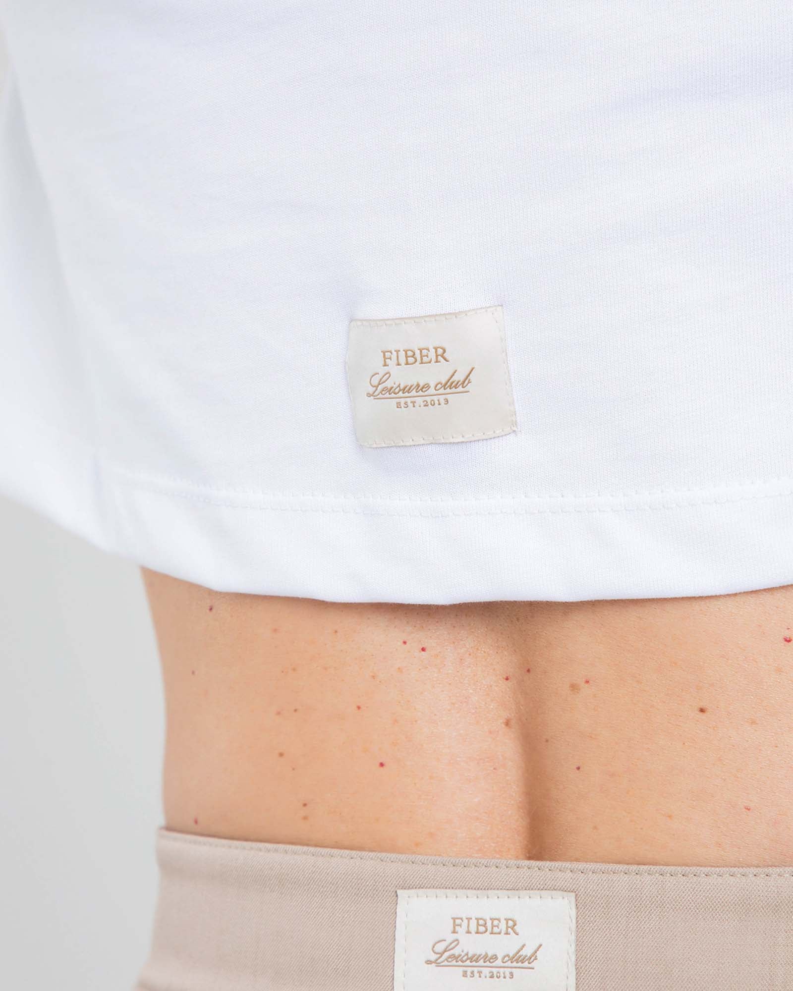 Camiseta crop soft blanco offline FIBER