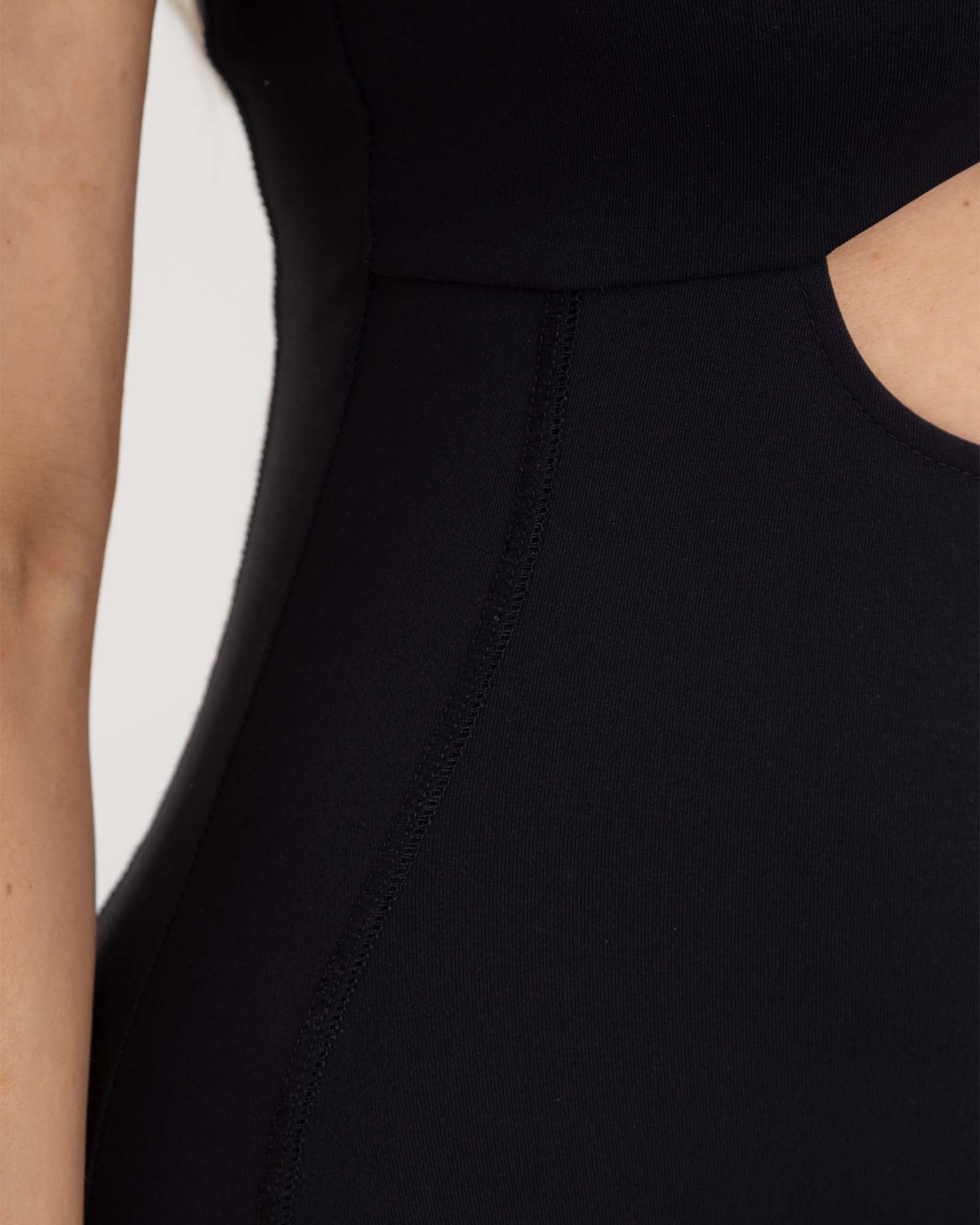 Enterizo short negro aurora FIBER