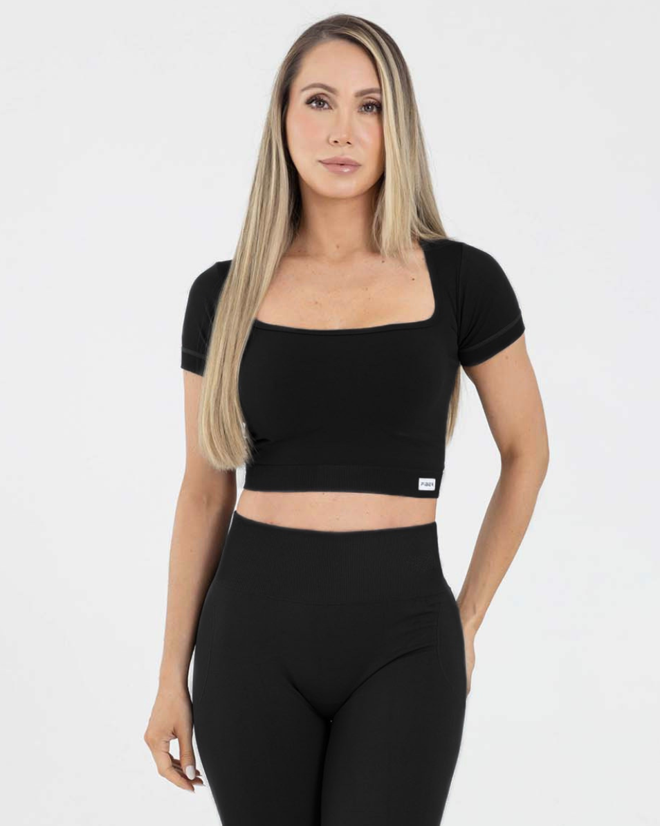 Top manga corta negro FIBER fluir SeamForm