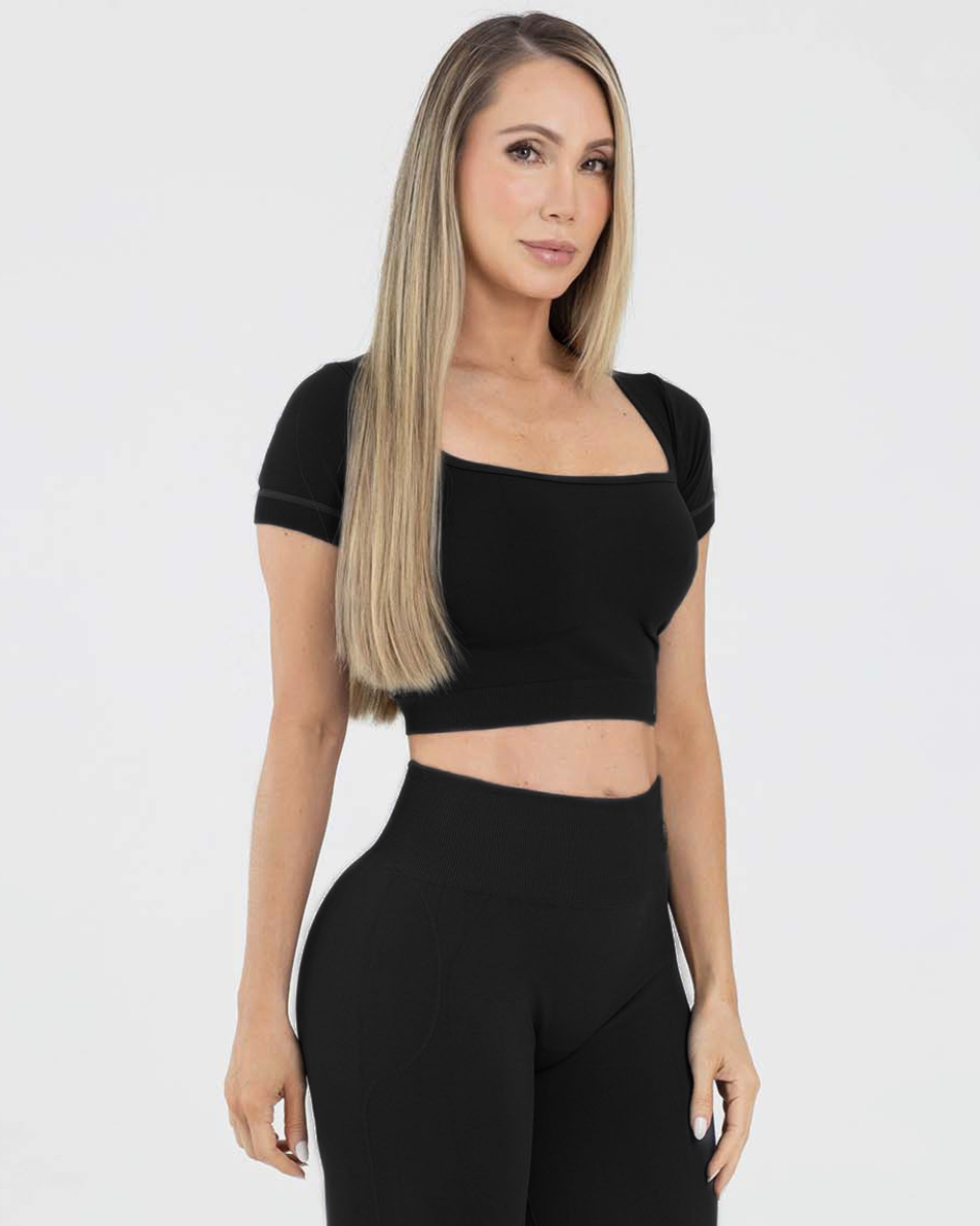 Top manga corta negro FIBER fluir SeamForm