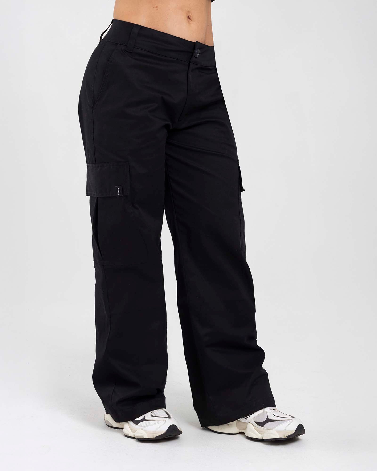 Pantalón cargo match negro FIBER