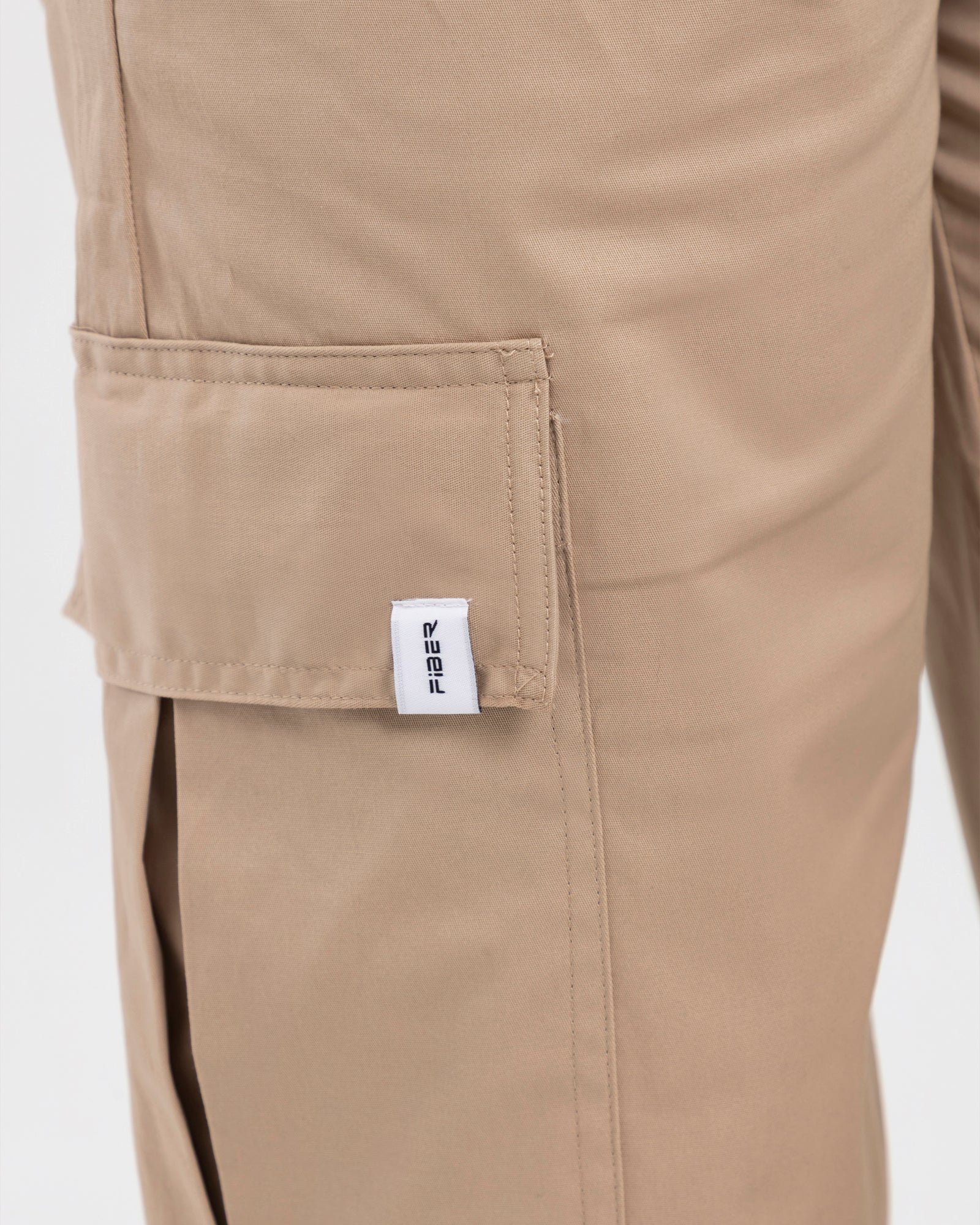 Pantalón cargo match beige FIBER