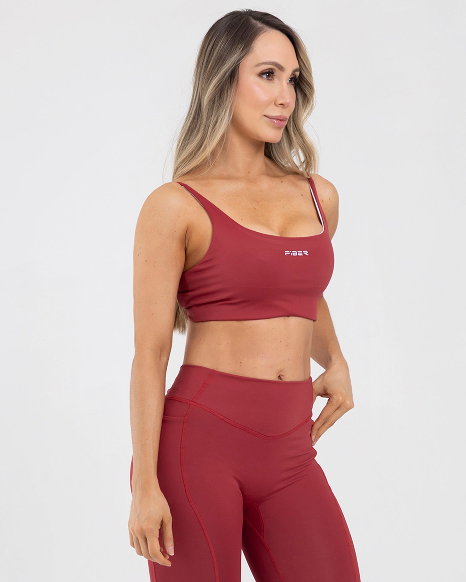 Top sisa essence rojo match FIBER