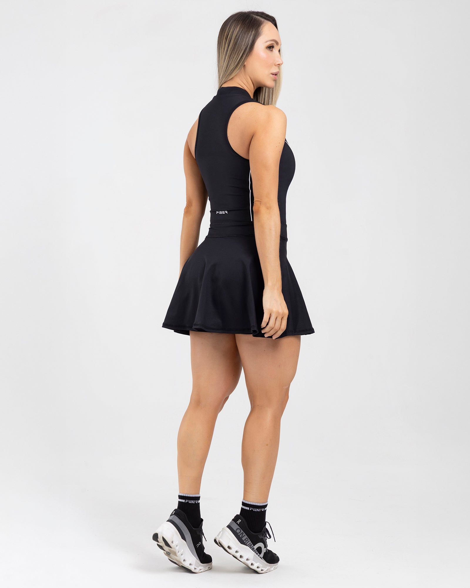 Enterizo falda match negro FIBER