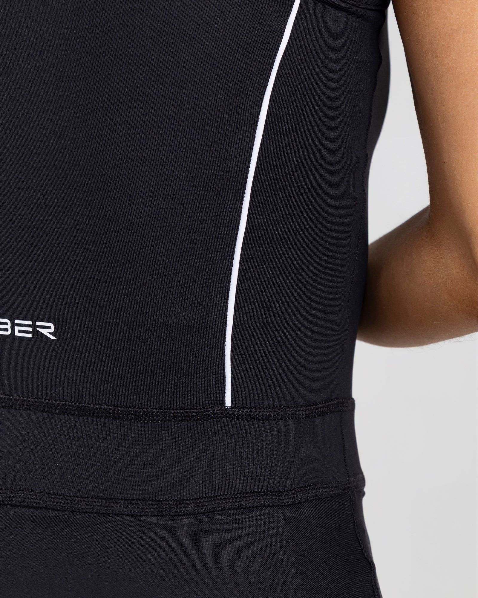 Enterizo falda match negro FIBER