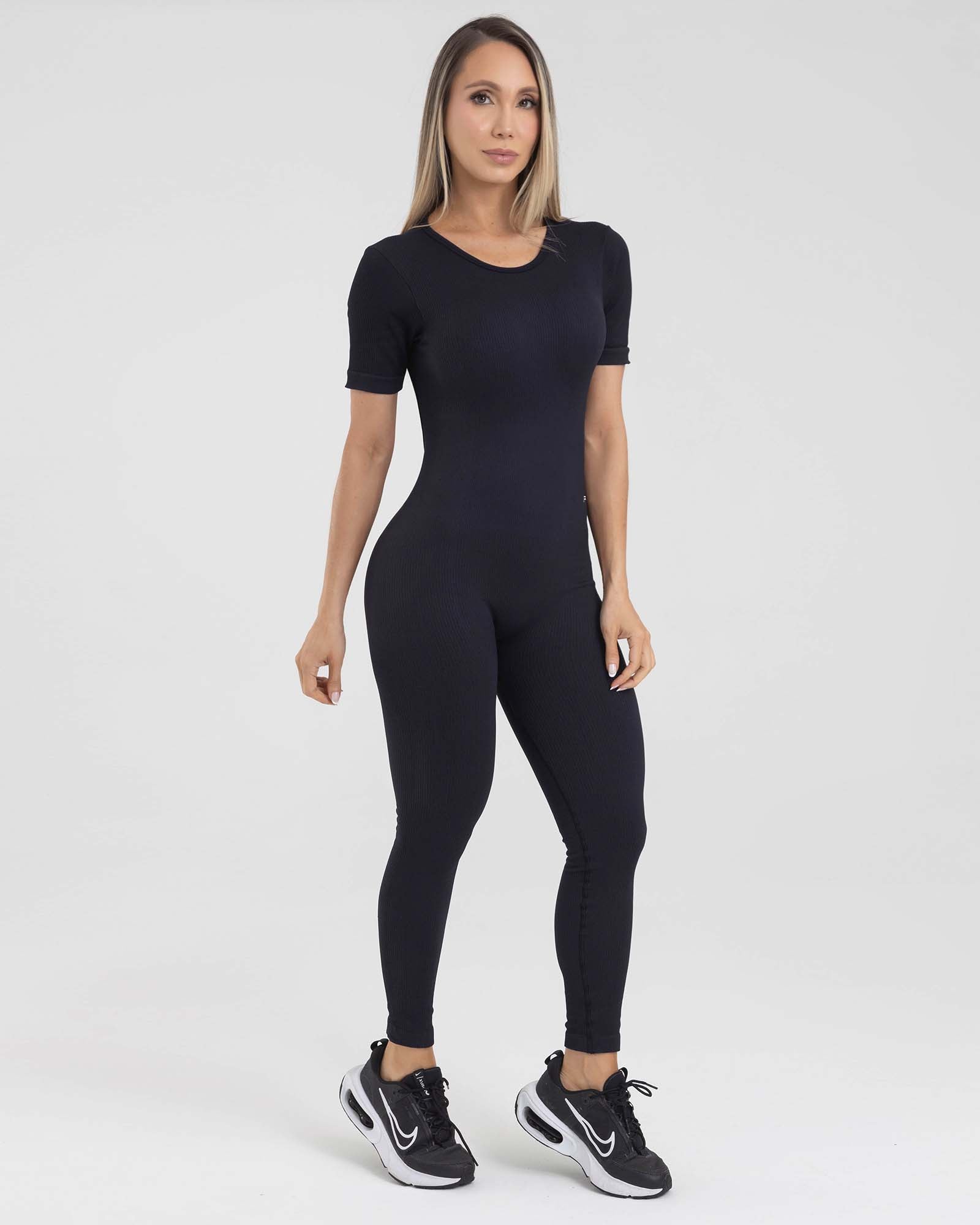 Enterizo largo manga corta push up negro muse FIBER