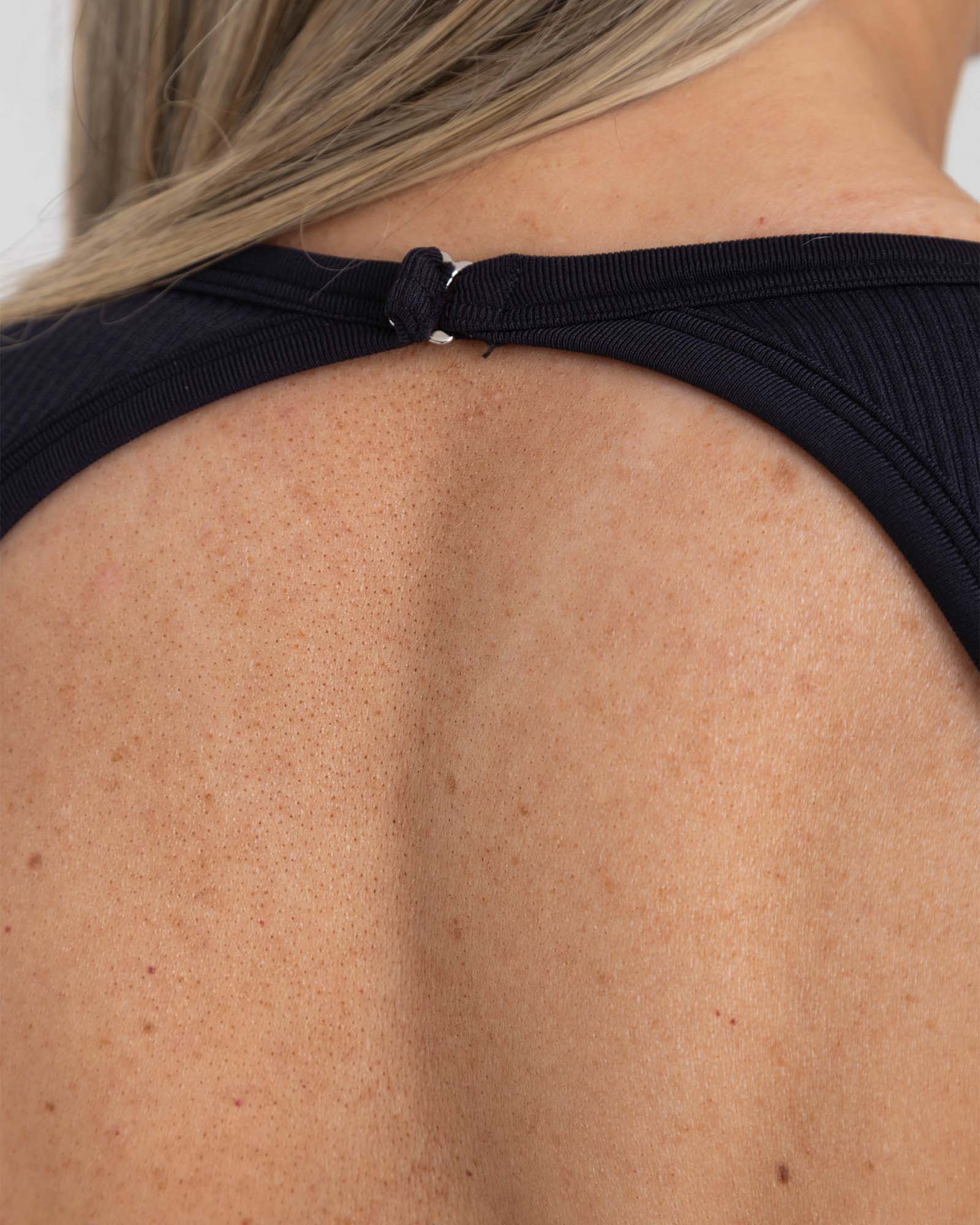 Enterizo largo manga corta push up negro muse FIBER