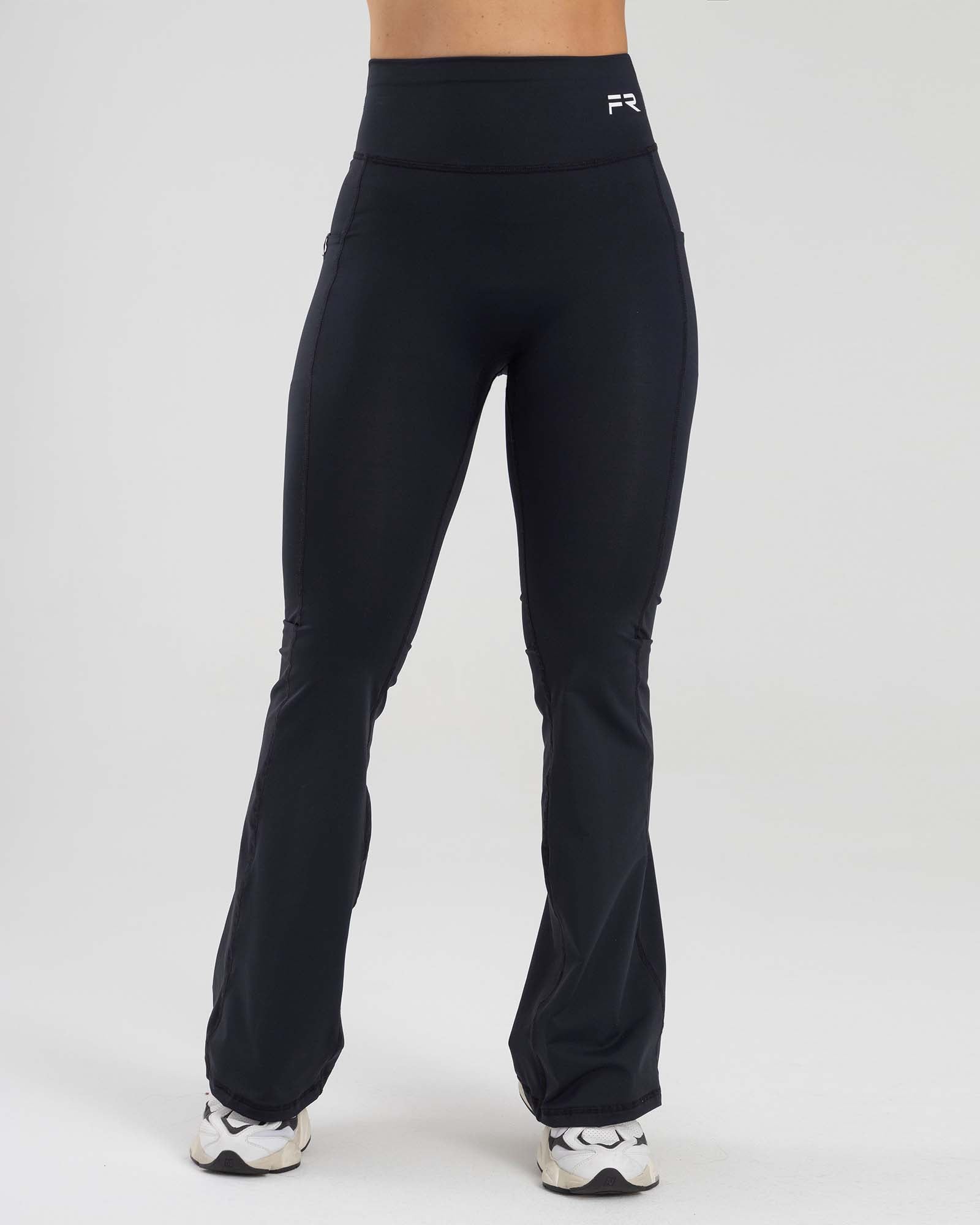 PANTALON BOTA ANCHA NEGRO GOOD SPORT FIBER