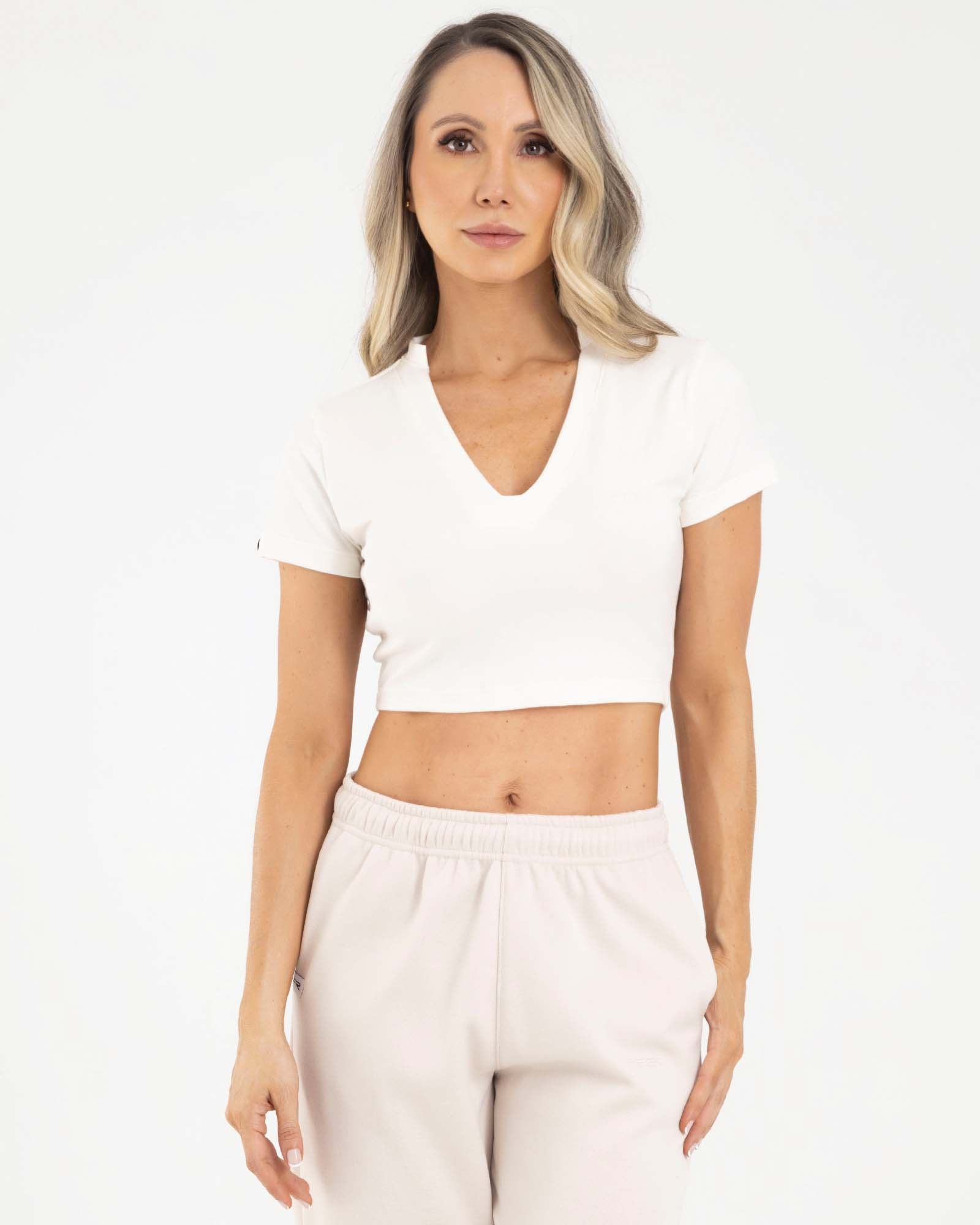 Camiseta corta halter marfil sporty FIBER