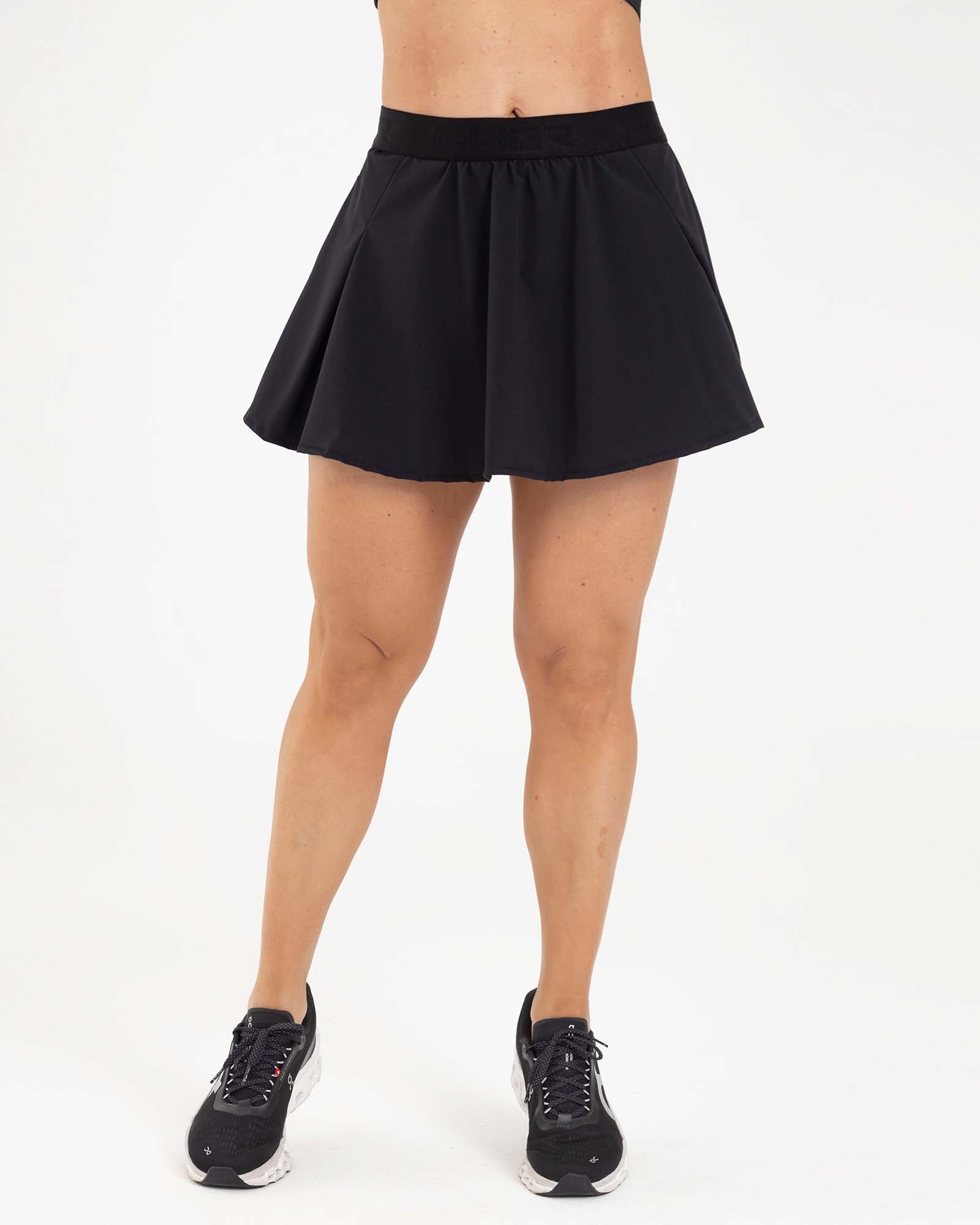 Falda activewear negra sporty FIBER