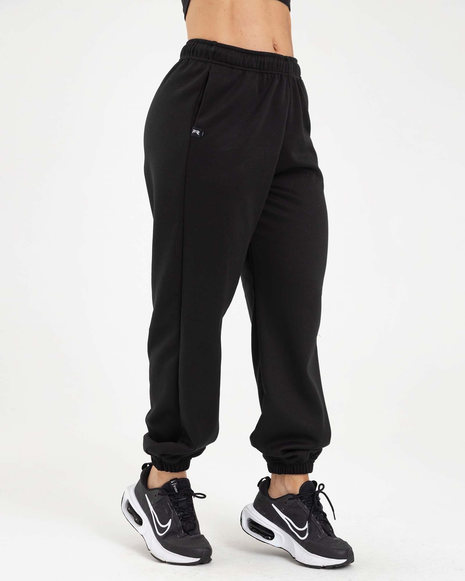 Jogger streetwear negro sporty FIBER