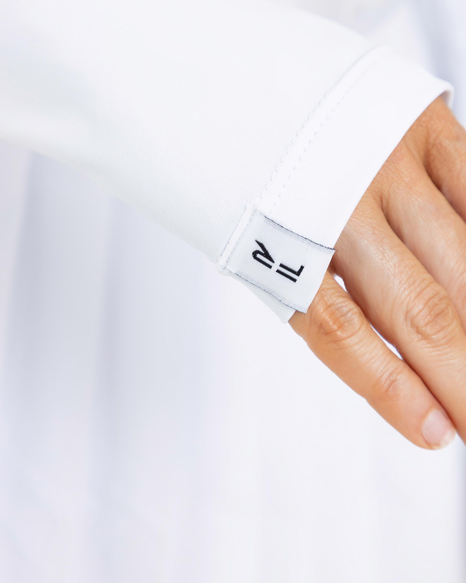 Top complemento capa blanco nivel up FIBRA